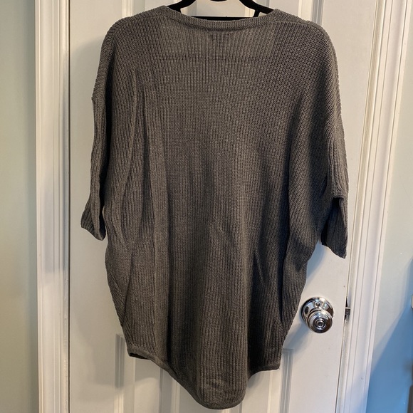 Express Grey Shaker Knit Tunic Sweater - Picture 5 of 5